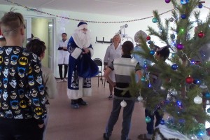 Пациентам детского отделения областного наркологического диспансера подарили праздник