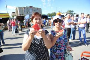 Астраханцы демонстрируют рекордное торжество жизни
