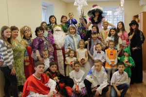 В Астрахани Полицейский Дед Мороз посетил Центр временного содержания для несовершеннолетних правонарушителей