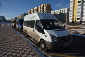 В Астрахани конечную остановку для нескольких маршрутных такси перенесли
