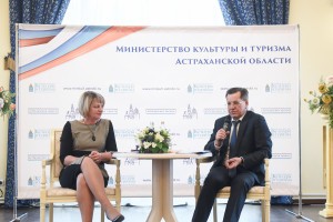 Александр Жилкин: Теплоходы в Астрахани должны стоять дольше
