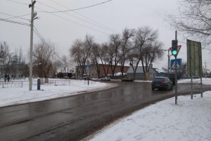 По просьбе астраханцев в посёлке Свободный заработали светофоры