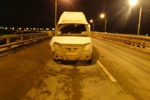 Шесть пассажирок маршрутки пострадали в крупной аварии в Астрахани