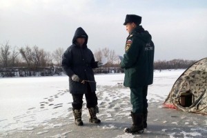 Рыбакам о безопасности в зимний период