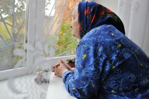 В Астрахани три пожилые женщины оказались запертыми в квартирах
