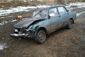 Под Астраханью жительница Казахстана погибла под колёсами собственного автомобиля