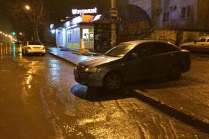 В Астрахани произошла серия нестандартных дорожных ситуаций
