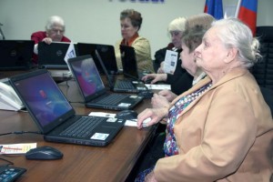 Астраханских пенсионеров приглашают на курсы компьютерной грамотности