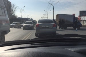 В Астрахани на ул Николая Островского «шестёрка» столкнулась с «газелью»
