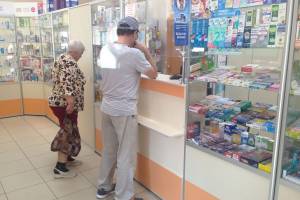 В Астрахани может сократиться количество аптек