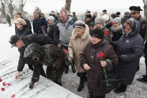 В день Защитника Отечества астраханцы почтили память павших воинов