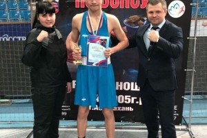 Астраханцы завоевали 10 медалей на первенстве ЮФО по боксу