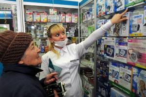 Астраханские эксперты рассказали, чем может обернуться продажа лекарств в магазинах