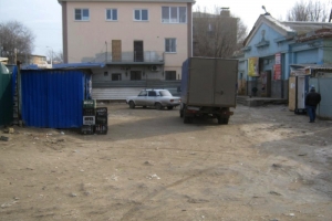 В Астрахани в результате наезда грузовика пострадала пенсионерка