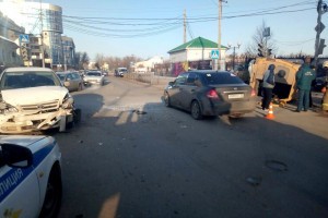 В Астрахани в перевернувшейся  маршрутке пострадал 6-летний ребёнок