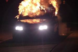 В Ленинском районе Астрахани сожгли автомобиль