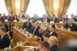 Сенаторы и депутаты Госдумы РФ положительно оценивают деятельность астраханского губернатора