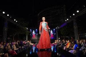 Астраханского сайгака показали на Парижской неделе моды