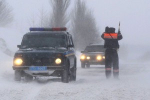 Астраханских водителей просят отложить поездку в Волгоград и Москву на машине