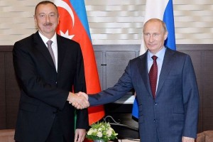 Ильхам Алиев поздравил Владимира Путина с переизбранием на пост президента России