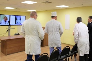 Астраханские врачи провели онлайн-консилиум по лечению двух экстренных пациентов