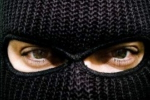Неизвестные в масках похитили из банкомата в Астрахани около 2 млн рублей