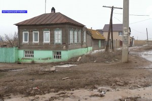 В селе Капустин Яр Астраханской области шесть тысяч жителей живут без питьевой воды