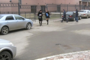 В Астрахани в результате наезда иномарки пострадала девушка