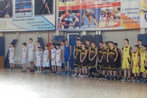 Впервые в Астрахани проходит турнир по баскетболу на Кубок губернатора