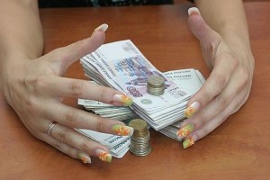 Менеджер астраханского банка украла у клиентов более одного миллиона рублей