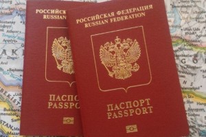 Астраханцам придётся больше платить за загранпаспорта и водительские права