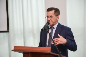 Александр Жилкин рассказал, как в Астраханской области решается проблема  неправомерных ЖКХ-начислений