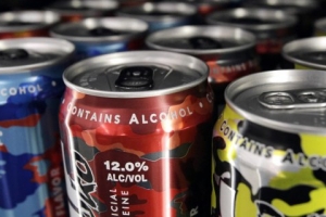 Во Владимирской области могут запретить продажу слабоалкогольных энергетиков
