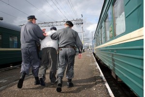 В Астраханской области задержали иностранного наркодилера