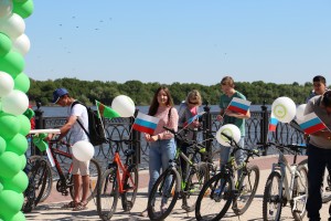 В Астрахани на центральной набережной состоялся Всемирный день велосипеда
