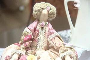 Русские народные костюмы и норвежские куклы Тильда