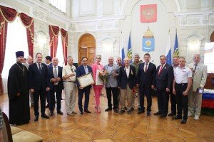 Шесть астраханцев удостоены президентских наград в честь Дня России