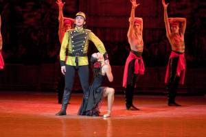 В Астрахани начались гастроли Красноярского театра оперы и балета