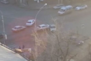 ДТП в четверг на пересечении улиц Боевой и Б. Хмельницкого (видео)
