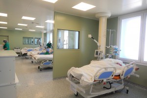 Реанимации астраханских больниц открыты для родственников больных