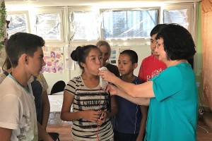 Астраханские медики продолжают встречи с сельскими школьниками