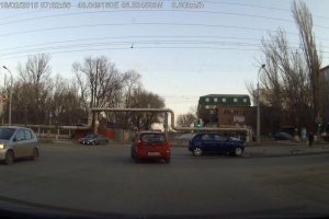 ДТП на пересечении улицы Н. Островского и пр. Воробьева (фото)