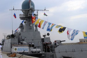 Несколько экипажей кораблей Каспийской флотилии отметили День ВМФ в Азербайджане