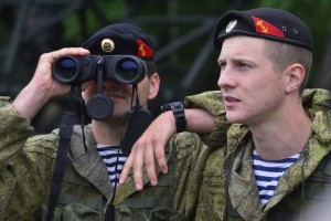 Астраханцев приглашают на военную службу по контракту