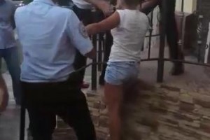 В Астрахани за плохое поведение оштрафовали юную наездницу