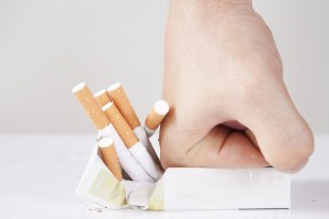 Более половины российских курильщиков готовы отказаться от сигарет
