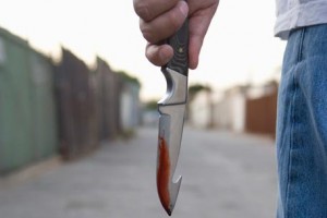 В Астраханской области мужчина ранил ножом 16-летнего подростка