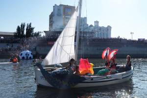 Стали известны победители фестиваля необычных лодок «Каналия-2018»