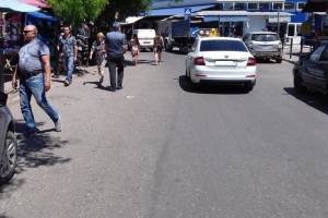 В Астрахани продавщица с «Больших Исад» пыталась купить полицейского