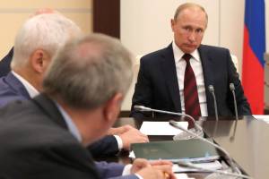 Путин внес в Думу поправки к закону о пенсионной реформе